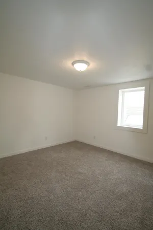 $225,000 | 411 11th Avenue Southeast, Rochester, MN 55904