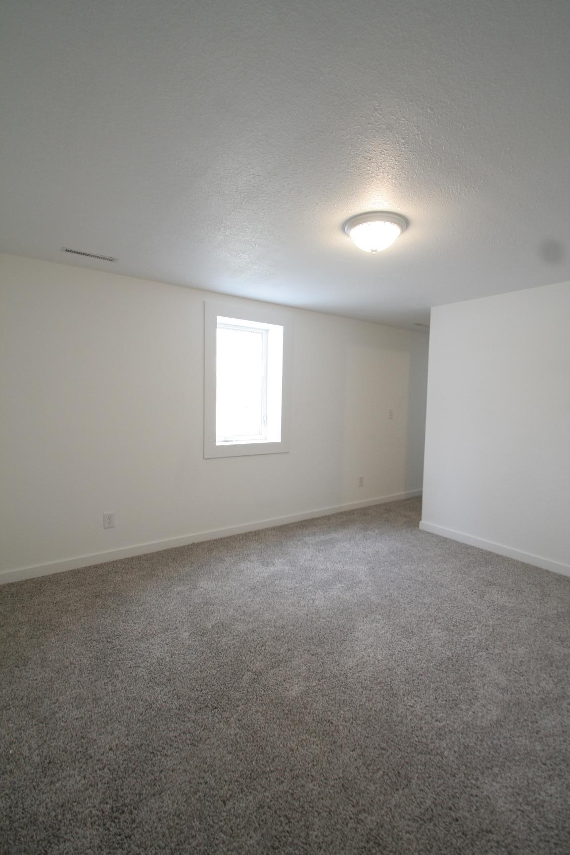 411 11th Avenue Southeast Rochester, MN 55904 - Photo 10 of 12