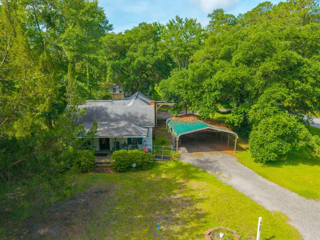 $150,000 | 145 Ravenell Drive, St. Stephen, SC 29479