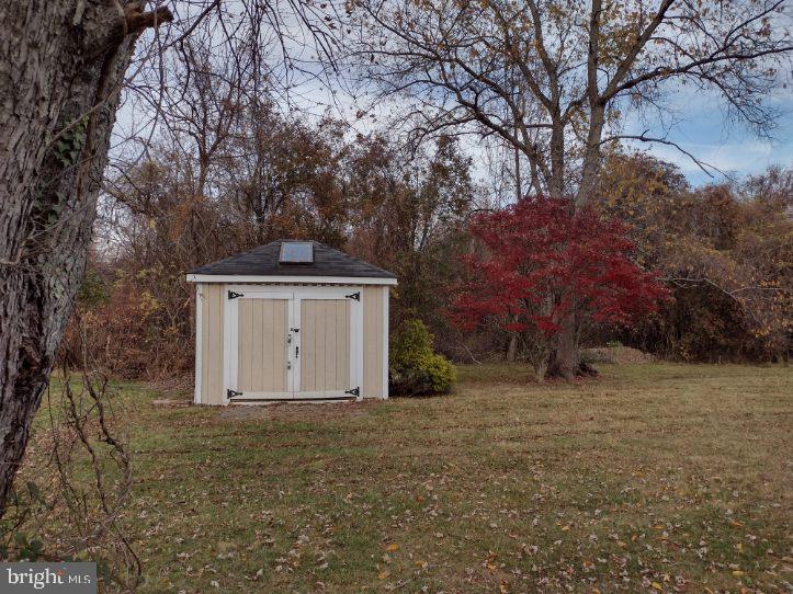 11002 Piscataway Road Clinton, MD 20735 - Photo 11 of 48 Gallery Image 11