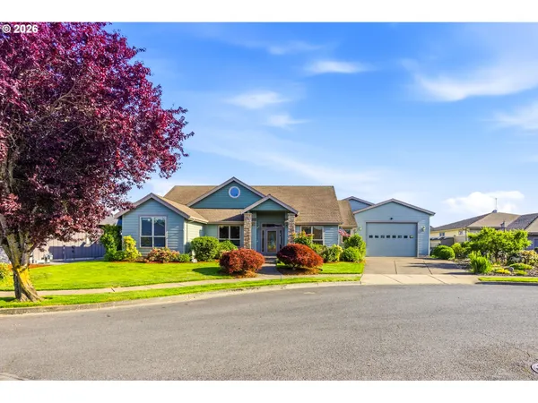 $880,000 | 867 Corsair Drive, Independence, OR 97351