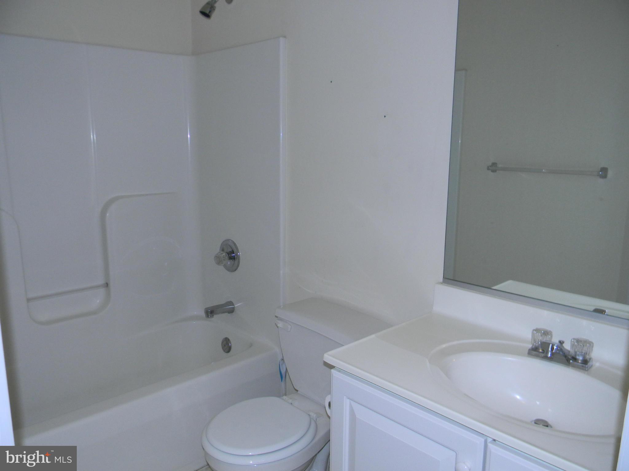 6137 Silver Arrows Way Columbia, MD 21045 - Photo 20 of 23 Bath