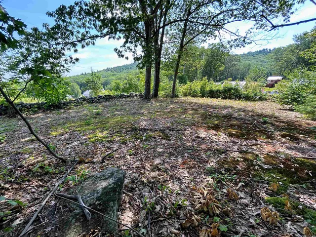 $98,000 | 149 Bear Hill Road, Henniker, NH 03242