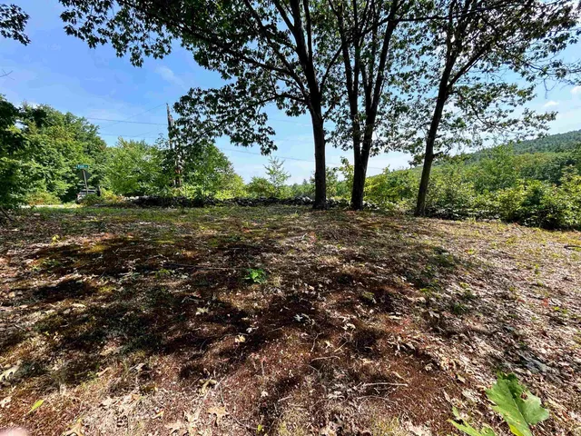 $98,000 | 149 Bear Hill Road, Henniker, NH 03242