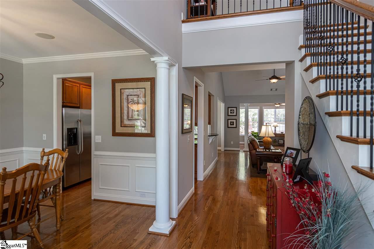 202 Aldgate Way Greer, SC 29650 - Photo 3 of 36 Gallery Image 3