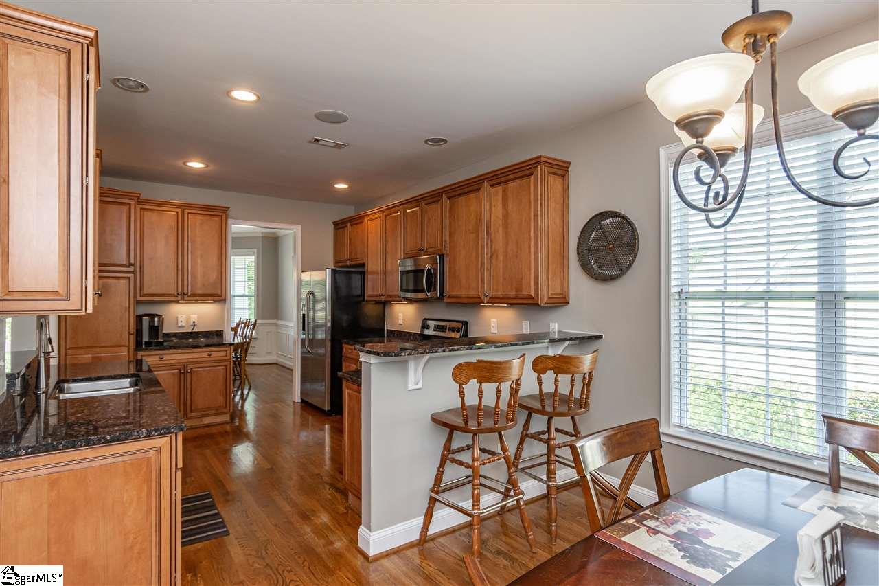 202 Aldgate Way Greer, SC 29650 - Photo 9 of 36 Gallery Image 9