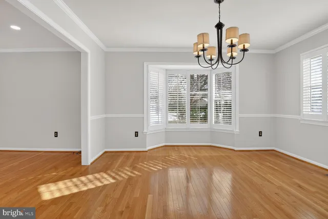 $1,049,900 | 3314 Tuckaway Court, Herndon, VA 20171