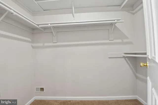 $1,049,900 | 3314 Tuckaway Court, Herndon, VA 20171