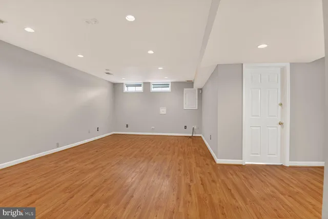 $1,049,900 | 3314 Tuckaway Court, Herndon, VA 20171