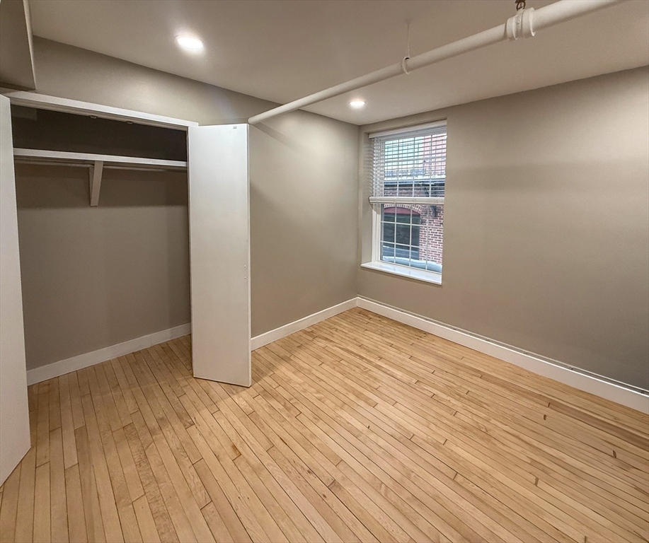 48-50 Winter Street, Unit 5R Boston, MA 02111 - Photo 4 of 11