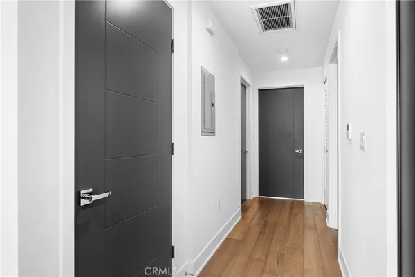 $4,000 | 125 Hurlbut Street, Unit 108, Pasadena, CA 91105