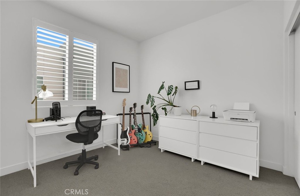 318 Bridgewater Way, Unit 7 Gardena, CA 90247 - Photo 20 of 21 Bedroom #3