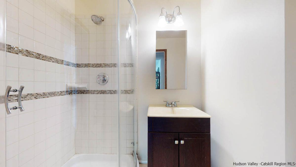 48 Arnett Road Rhinebeck, NY 12572 - Photo 17 of 21 Photo 17