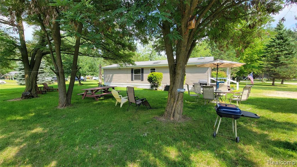 4349 Bay Road Gladwin, MI 48624 - Photo 23 of 26