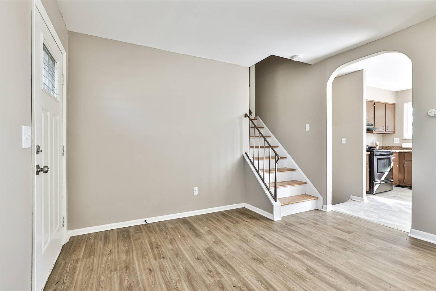 11610 Hanover Road Forest Park, OH 45240 - Photo 5 of 30