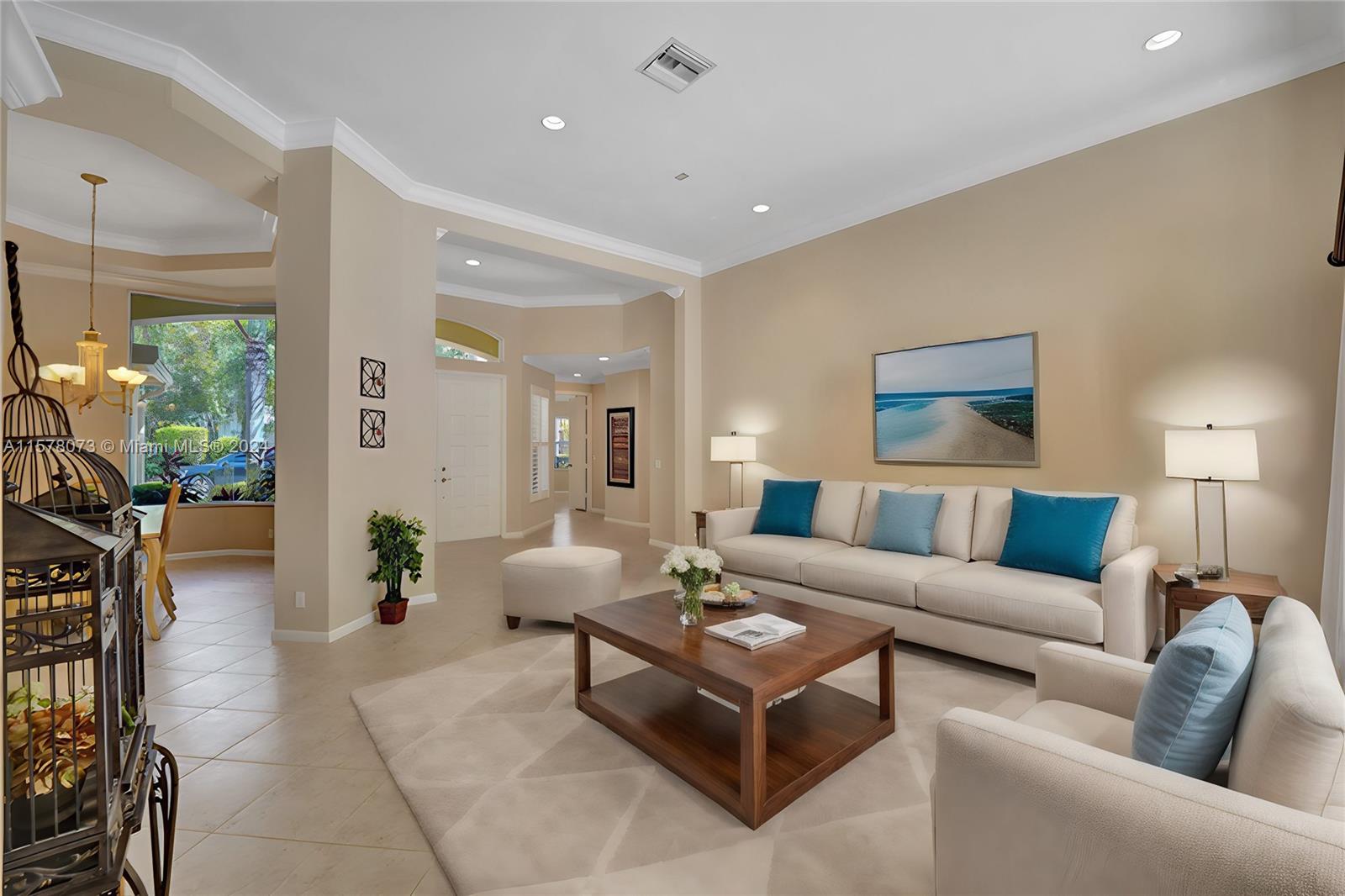 355 Mallard Road Weston, FL 33327 - Photo 17 of 86 Gallery Image 17