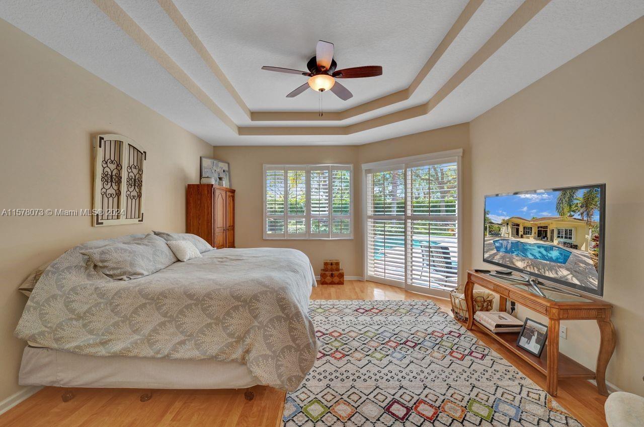 355 Mallard Road Weston, FL 33327 - Photo 27 of 86 Gallery Image 27