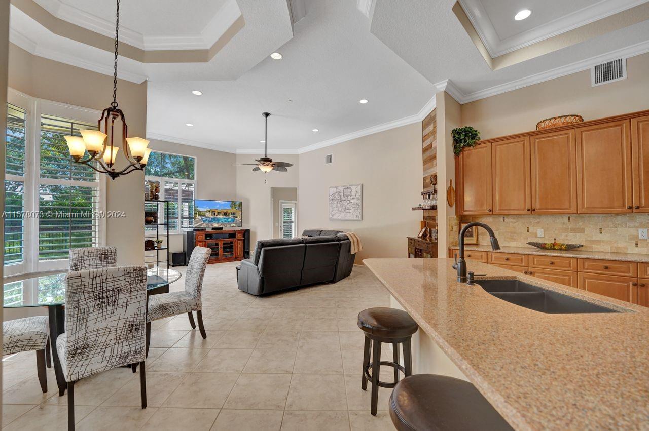 355 Mallard Road Weston, FL 33327 - Photo 30 of 86 Gallery Image 30