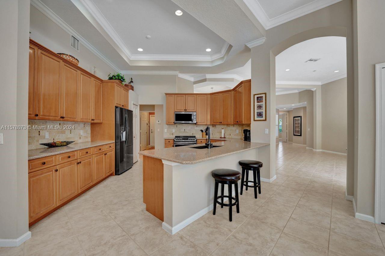355 Mallard Road Weston, FL 33327 - Photo 36 of 86 Gallery Image 36
