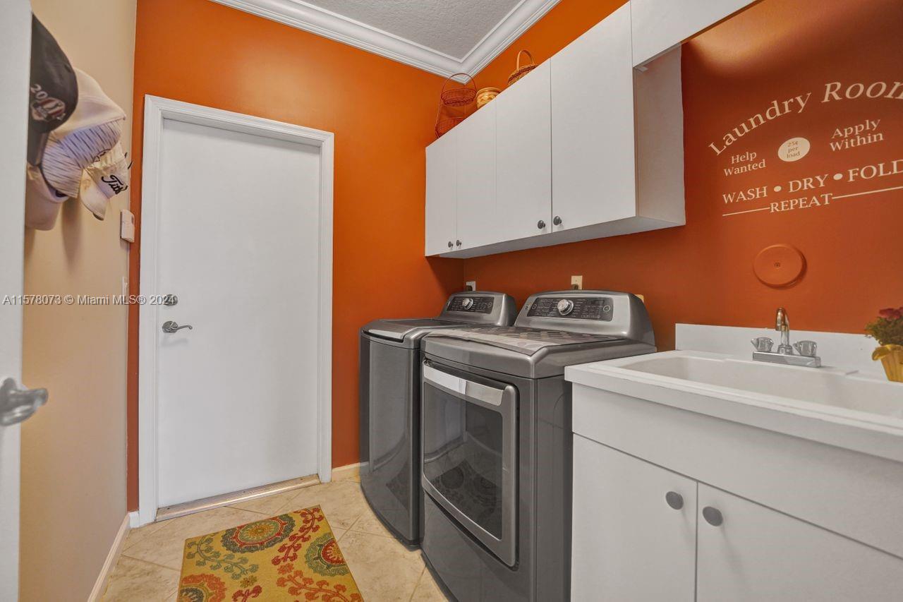 355 Mallard Road Weston, FL 33327 - Photo 58 of 86 Gallery Image 58