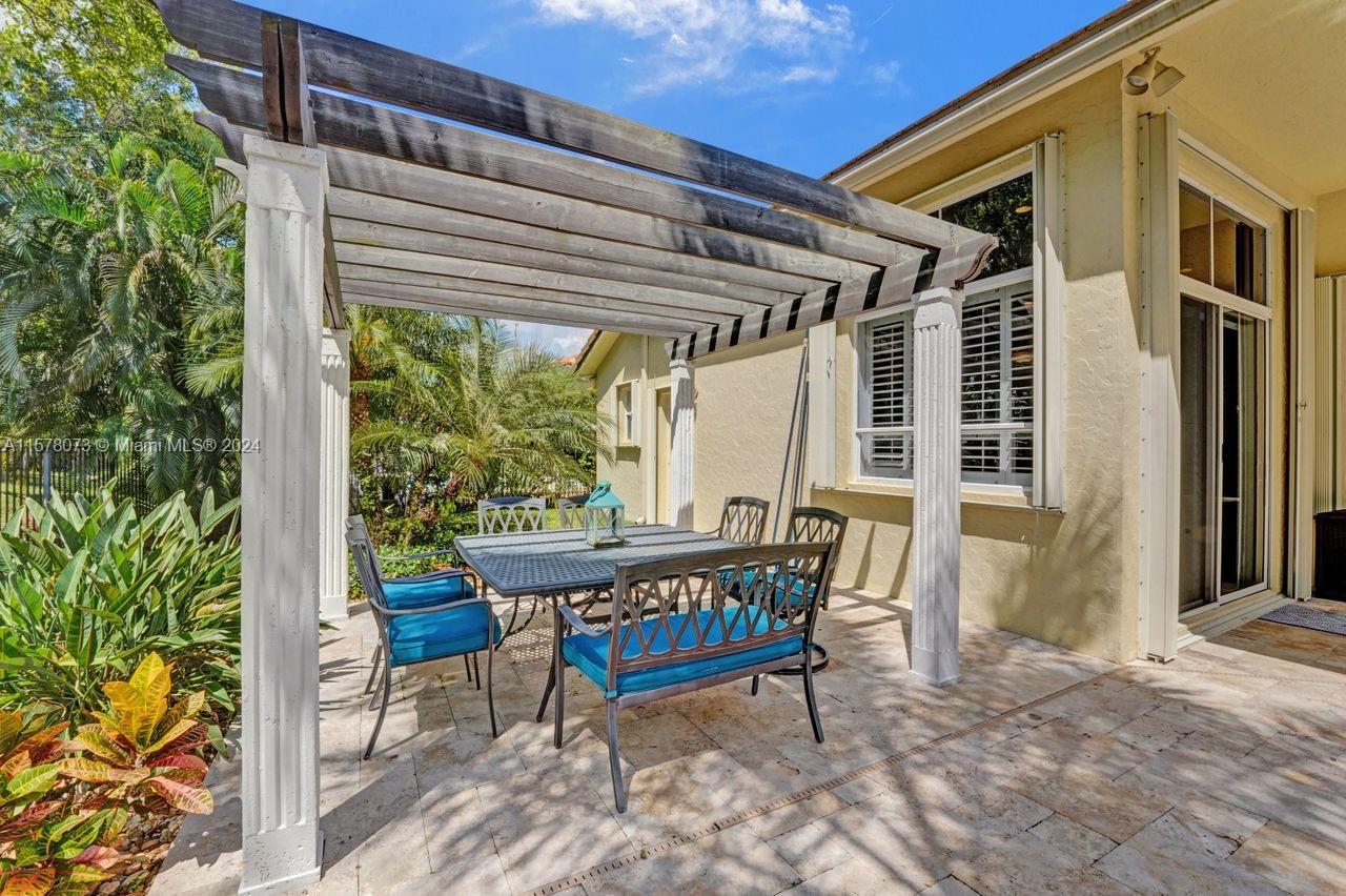 355 Mallard Road Weston, FL 33327 - Photo 69 of 86 Gallery Image 69