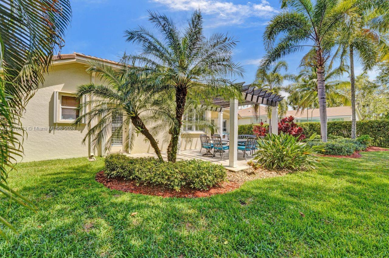 355 Mallard Road Weston, FL 33327 - Photo 73 of 86 Gallery Image 73