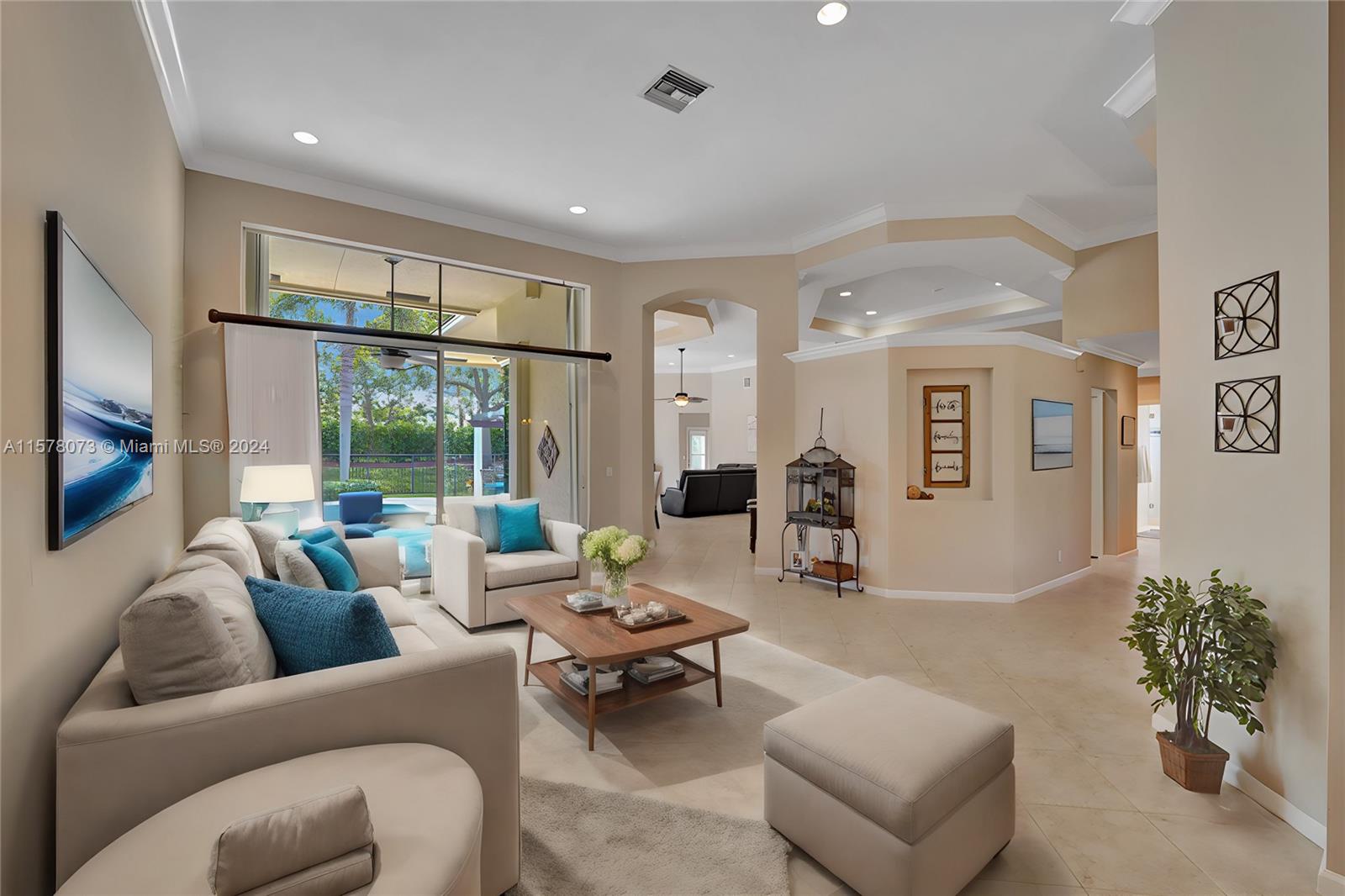 355 Mallard Road Weston, FL 33327 - Photo 9 of 86 Gallery Image 9