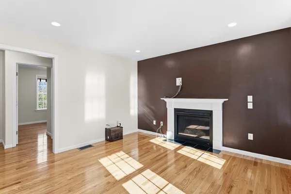 $809,000 | 36 Norwood Avenue, Ayer, MA 01432