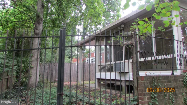 $525,000 | 4416 Van Buren Street, University Park, MD 20782