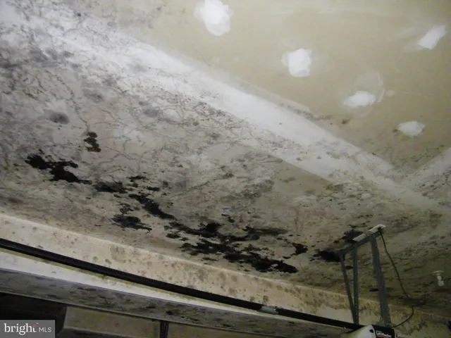 $479,900 | 2730 Woodspring Drive, York, PA 17402