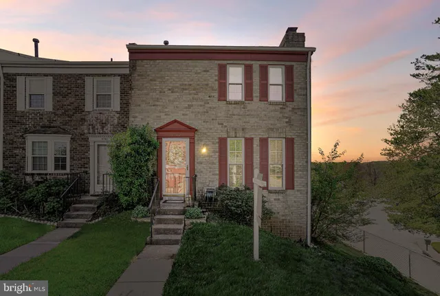 $599,000 | 4783 Kandel Court, Annandale, VA 22003