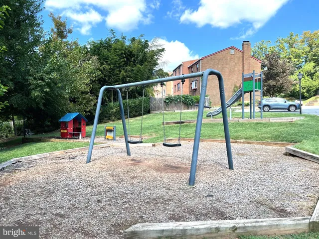 $599,000 | 4783 Kandel Court, Annandale, VA 22003