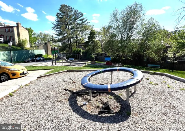 $599,000 | 4783 Kandel Court, Annandale, VA 22003