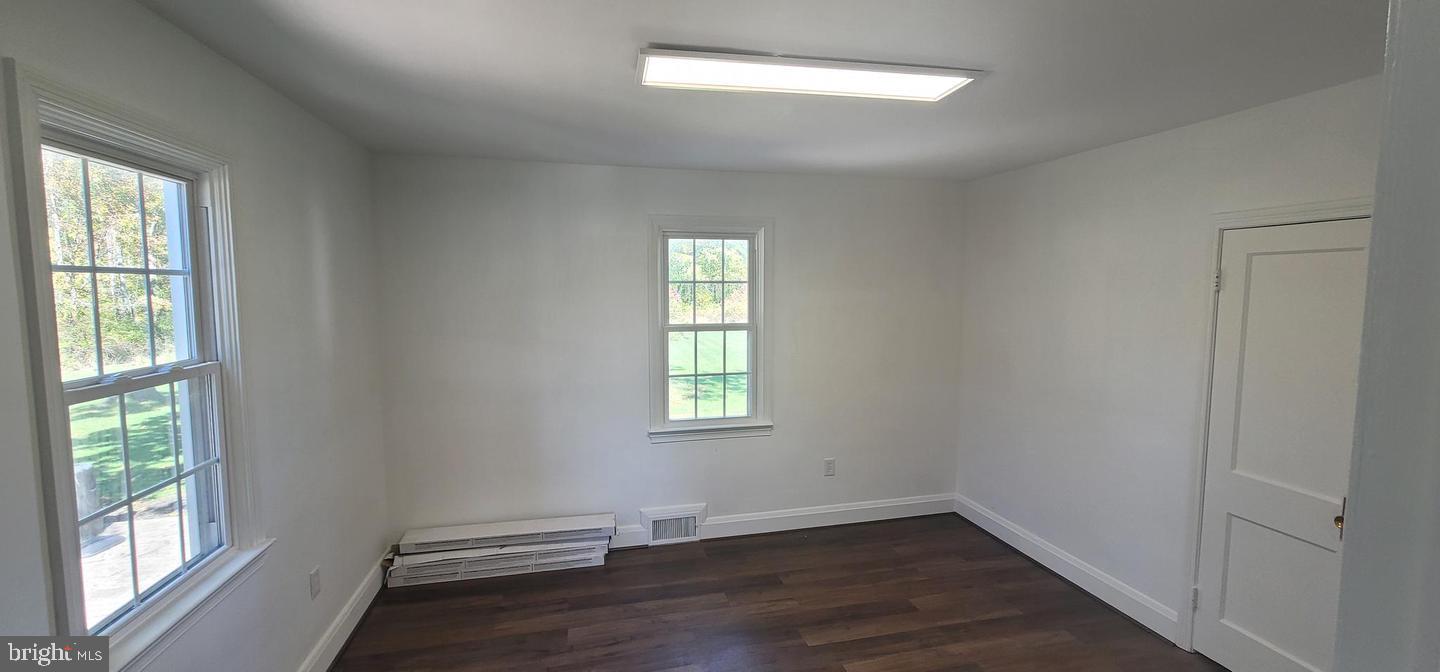 7130 Dogwood Road Windsor Mill, MD 21244 - Photo 3 of 7 Bright and airy blank canvas room.