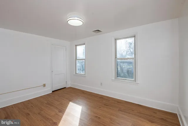 $284,900 | 202 Water Street, Oley, PA 19547