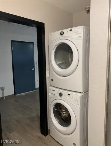 $895 | 218 South 11th Street, Unit 3, Las Vegas, NV 89101