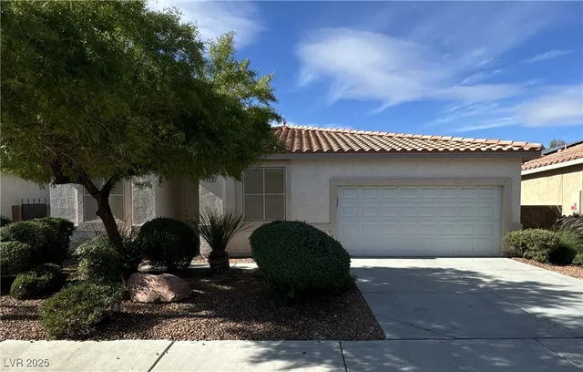 $2,050 | 2416 Tilden Way, Henderson, NV 89074