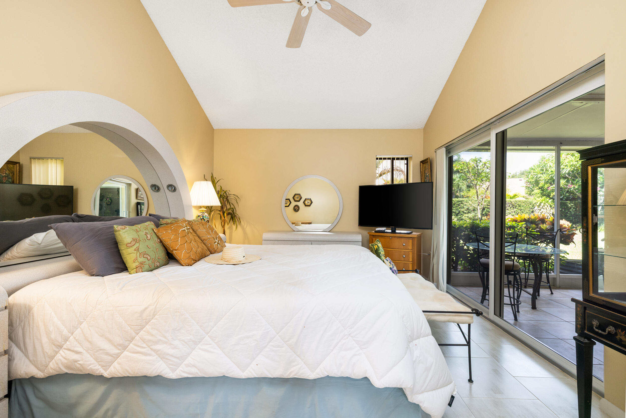 224 Cape Pointe Circle Jupiter, FL 33477 - Photo 14 of 44 Primary Bedroom