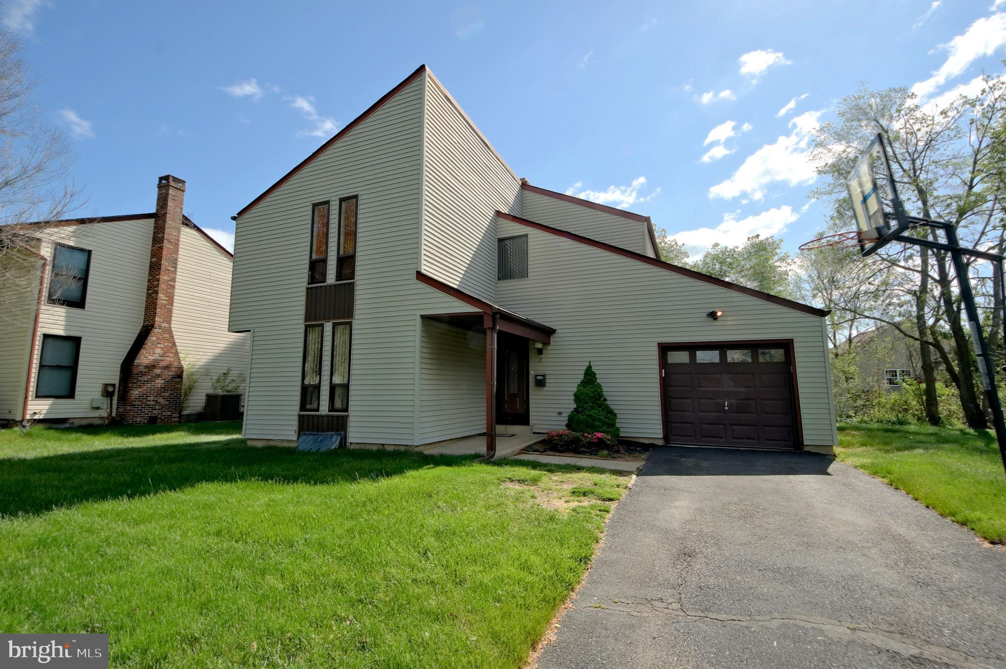 21 Overton Road East Windsor, NJ 08520 - Photo 1 of 45 Gallery Image 1
