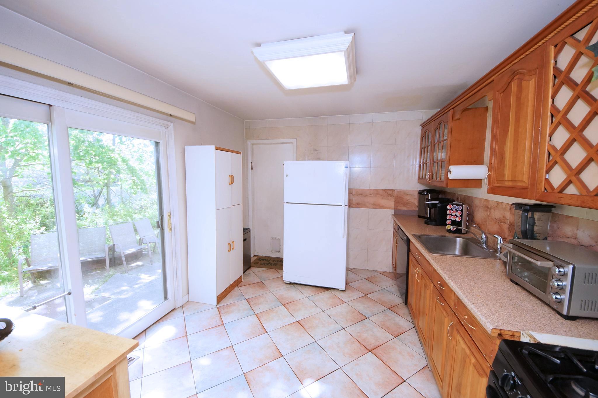 21 Overton Road East Windsor, NJ 08520 - Photo 16 of 45 Gallery Image 16