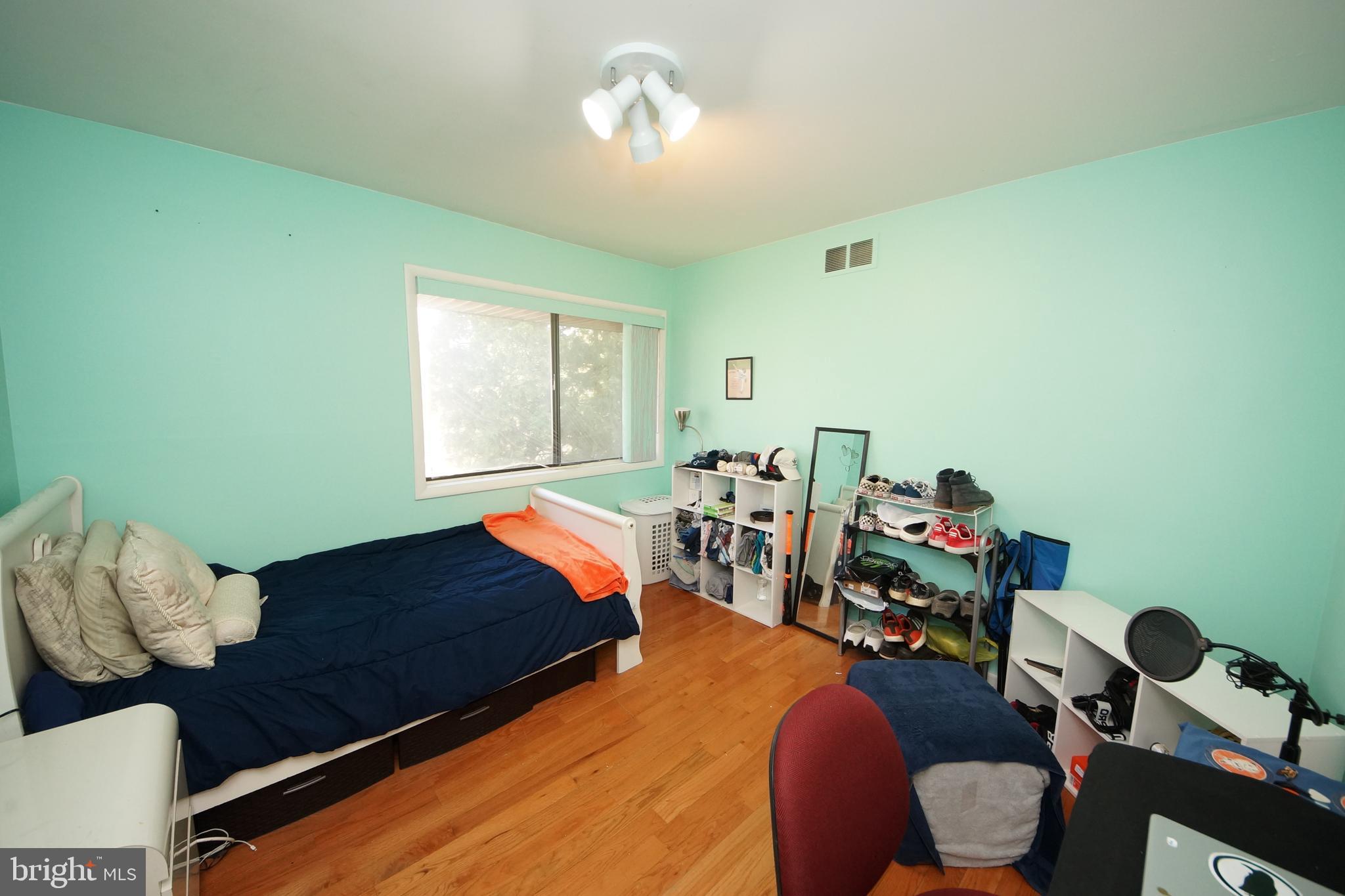 21 Overton Road East Windsor, NJ 08520 - Photo 27 of 45 Gallery Image 27