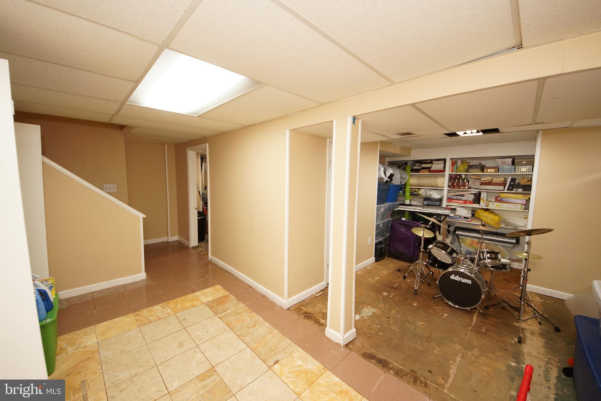 21 Overton Road East Windsor, NJ 08520 - Photo 33 of 45 Gallery Image 33
