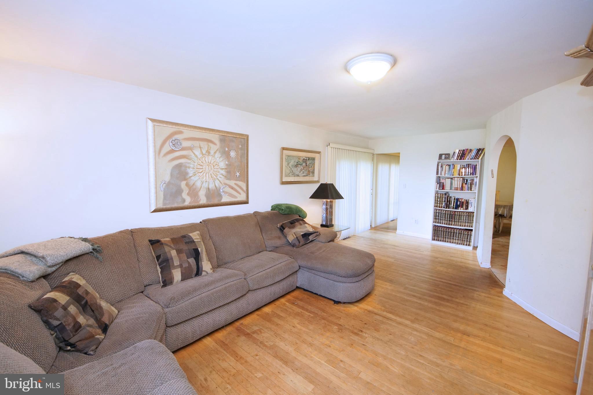 21 Overton Road East Windsor, NJ 08520 - Photo 7 of 45 Gallery Image 7