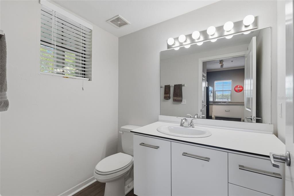 20 Southwest 6th Street, Unit 214 Gainesville, FL 32601 - Photo 23 of 27