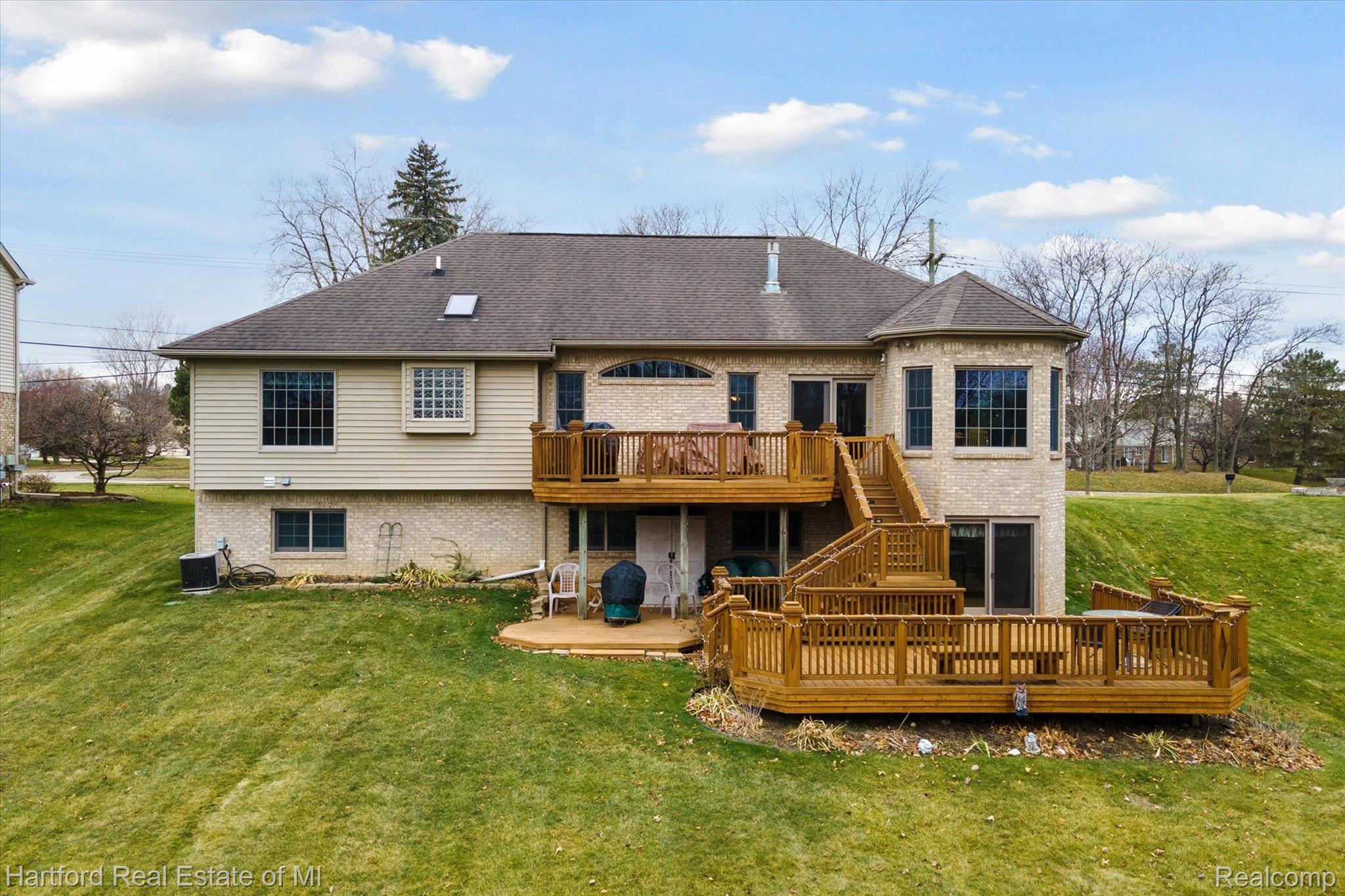 1249 South Lotz Road Canton, MI 48188 - Photo 30 of 35 Gallery Image 30