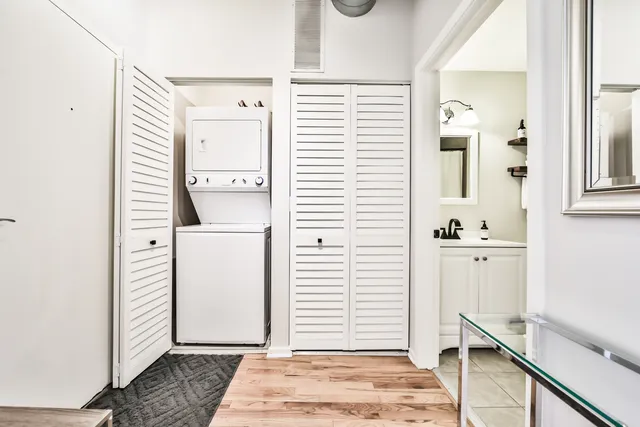 $3,300 | 6 South Laflin Street, Unit 709, Chicago, IL 60607