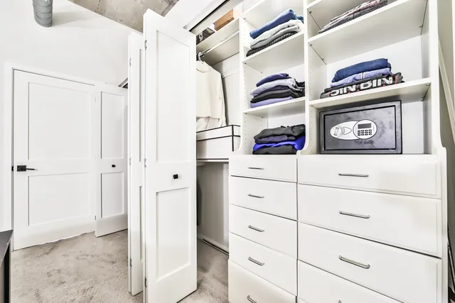 $3,300 | 6 South Laflin Street, Unit 709, Chicago, IL 60607