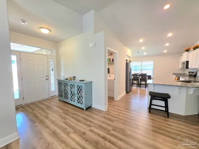 $2,250 | 1813 Leigh Loop, Cantonment, FL 32533