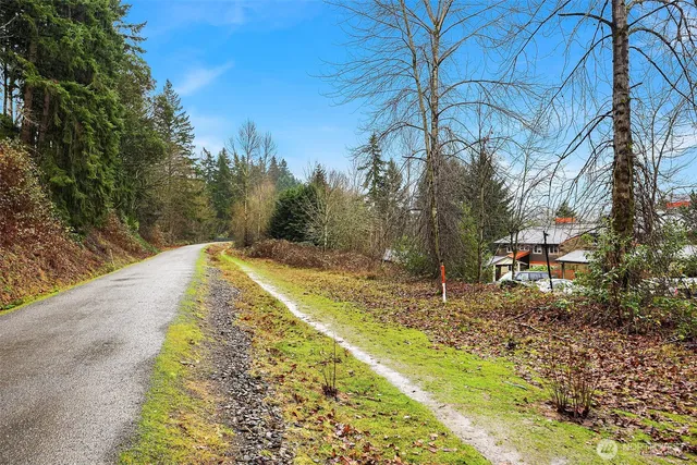 $390,000 | 11058 Northeast 33rd Place, Unit D3, Bellevue, WA 98004