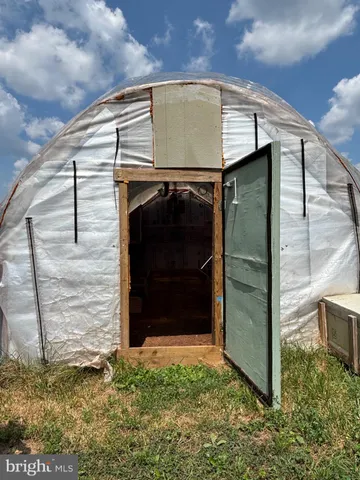 a view of walk in closet